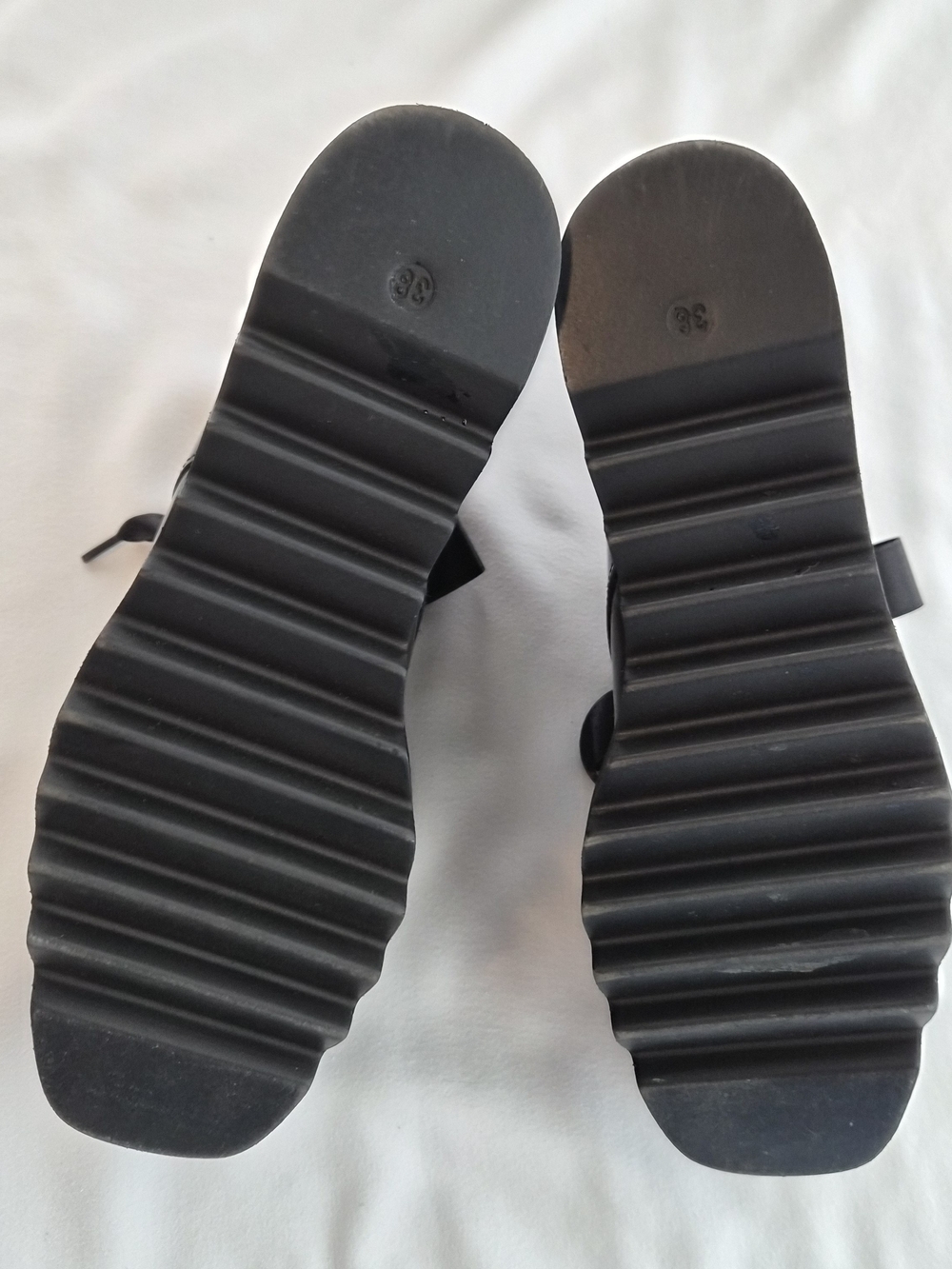 MARCO MOREO Black Patent Platform Oxfords with Accents - Picture 7 of 9